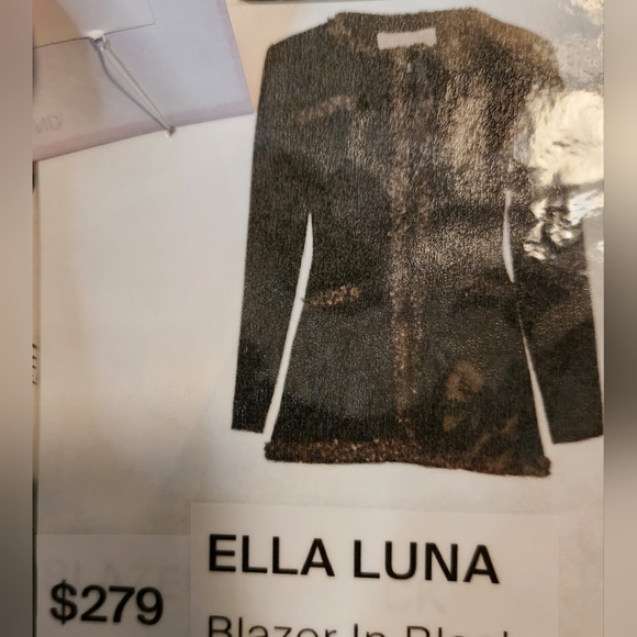 NWT Designer Ella Luna blazer with Gold toned trim. MSRP $279 - Picture 6 of 6